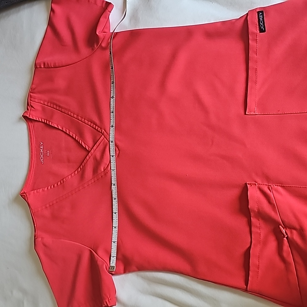 Set of Jockey scrub